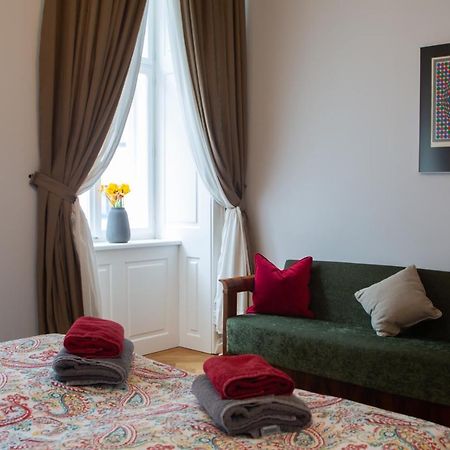 Stilvolles Apartment In Zentraler Lage ウィーン エクステリア 写真