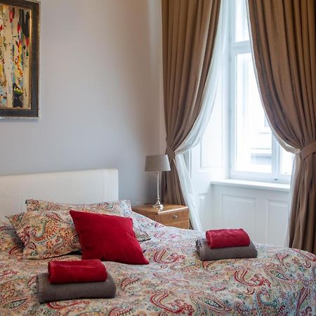 Stilvolles Apartment In Zentraler Lage ウィーン エクステリア 写真