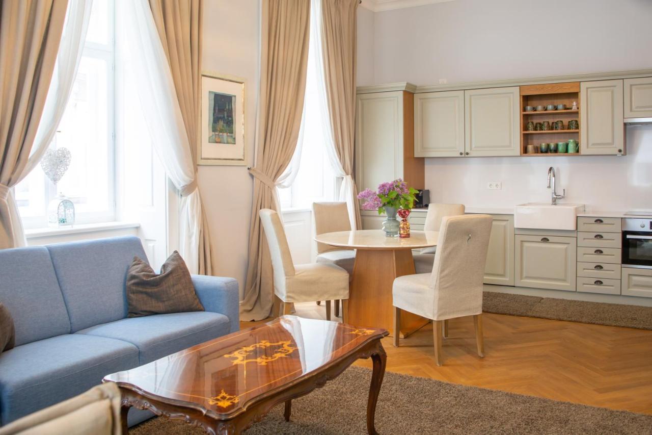 Stilvolles Apartment In Zentraler Lage ウィーン エクステリア 写真