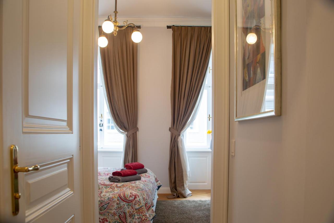 Stilvolles Apartment In Zentraler Lage ウィーン エクステリア 写真